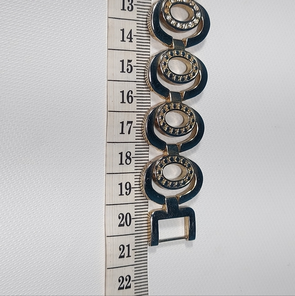 Varsales Womens Gold Silver Tone Crystal MOP Bracelet Wrist Watch, New Battery - Picture 7 of 7